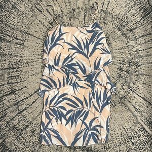 Pink and blue beachy dress. Spaghetti straps. Size medium. Soft material.